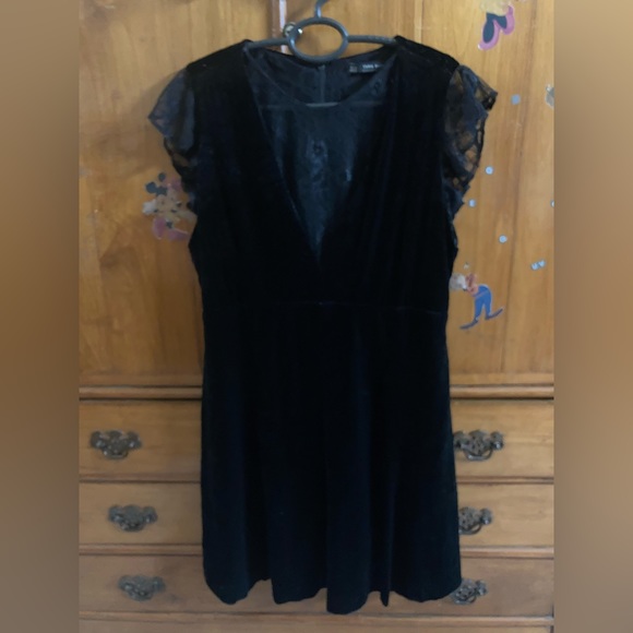 Zara black velvet lace front dress - Picture 3 of 4